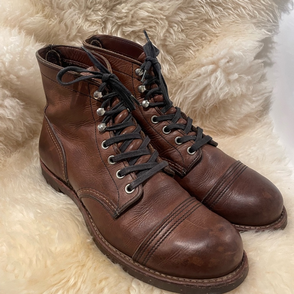 Red Wing 8111 Iron Rangers - 8.5